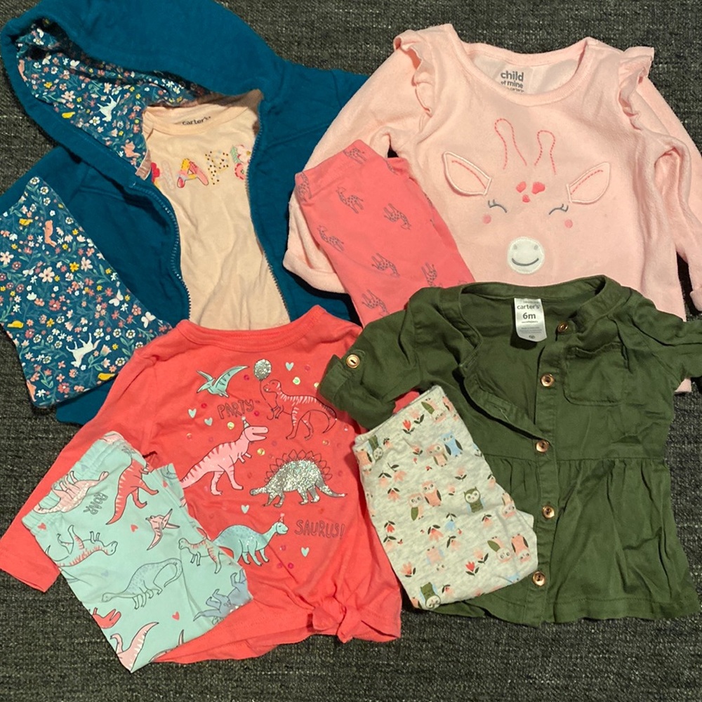 4 Baby Girl Outfits, Carters Brand, Size 6 Months,  9 pieces total